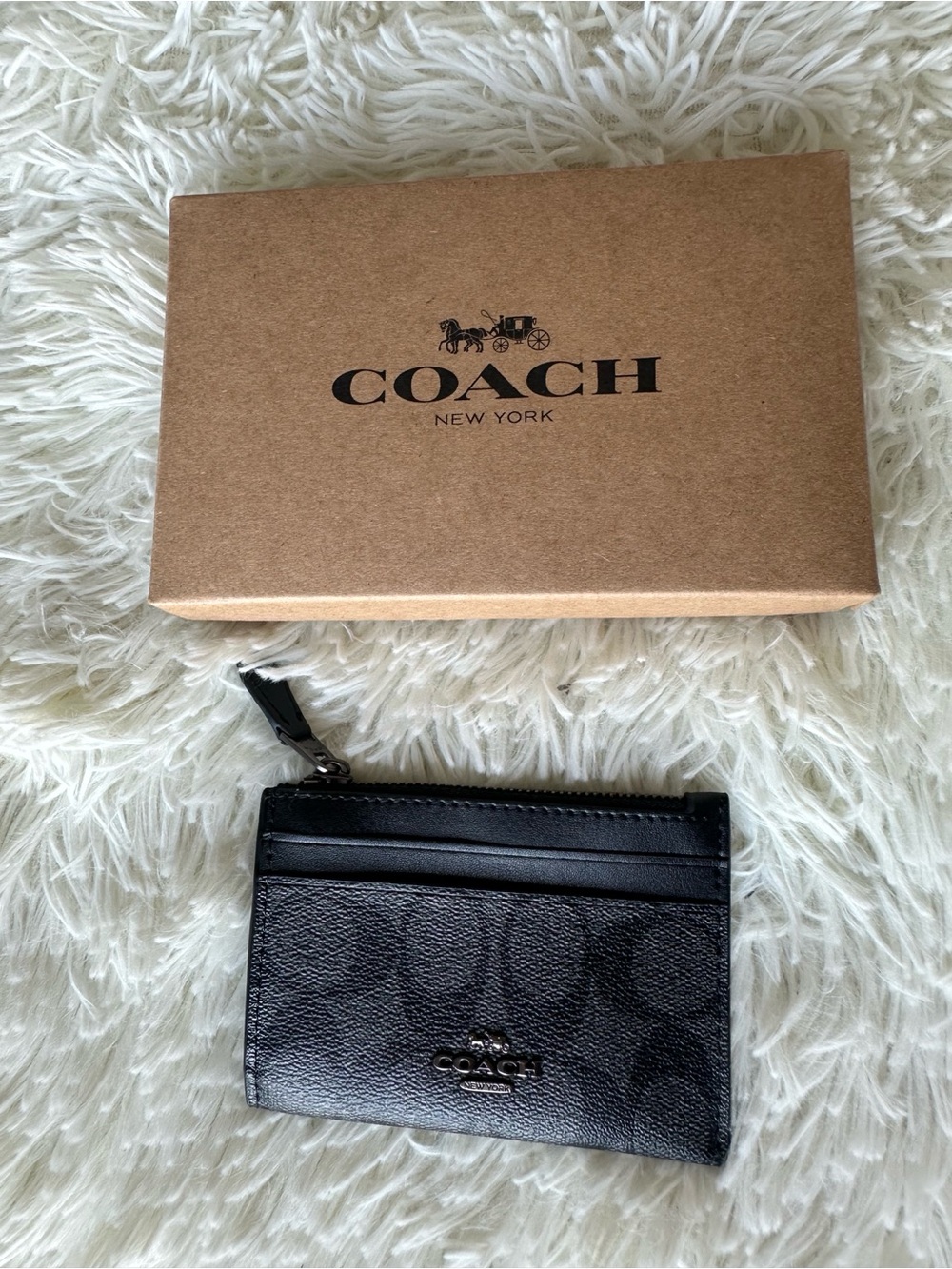 COACH Small Zip Card Holder, Black